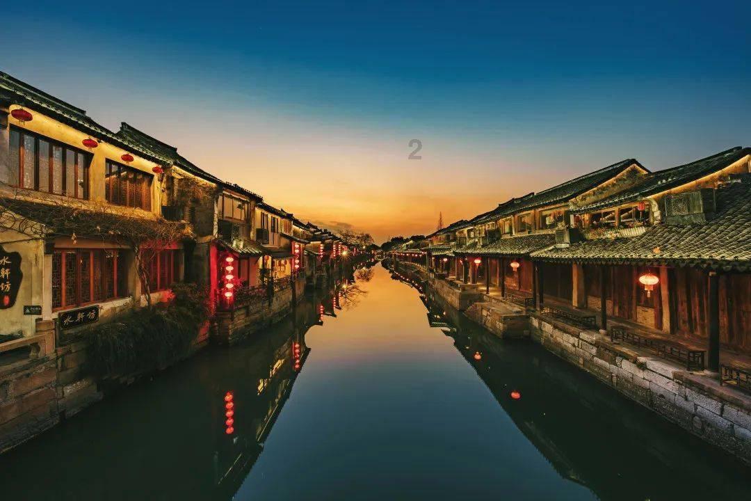 漱口水大揭秘:酒精VS无酒精,银离子的神奇作用